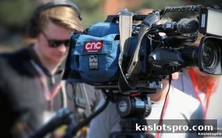 ka电子带你重温LOL赛事巅峰：比赛高光时刻的深度挖掘与复盘指南